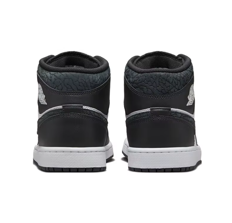 Nike Jordan Air Mid Black Edition